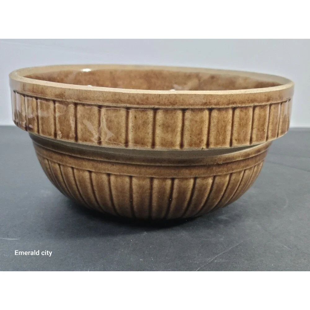 Vtg 8” Monmouth Western Ware Beehive Ribbed Bowl Tan Stoneware Crock Pottery USA